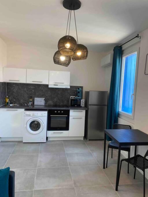 Le Berlioz-Studio-Clim-Wifi-Balcon Apartment Beziers Exterior photo
